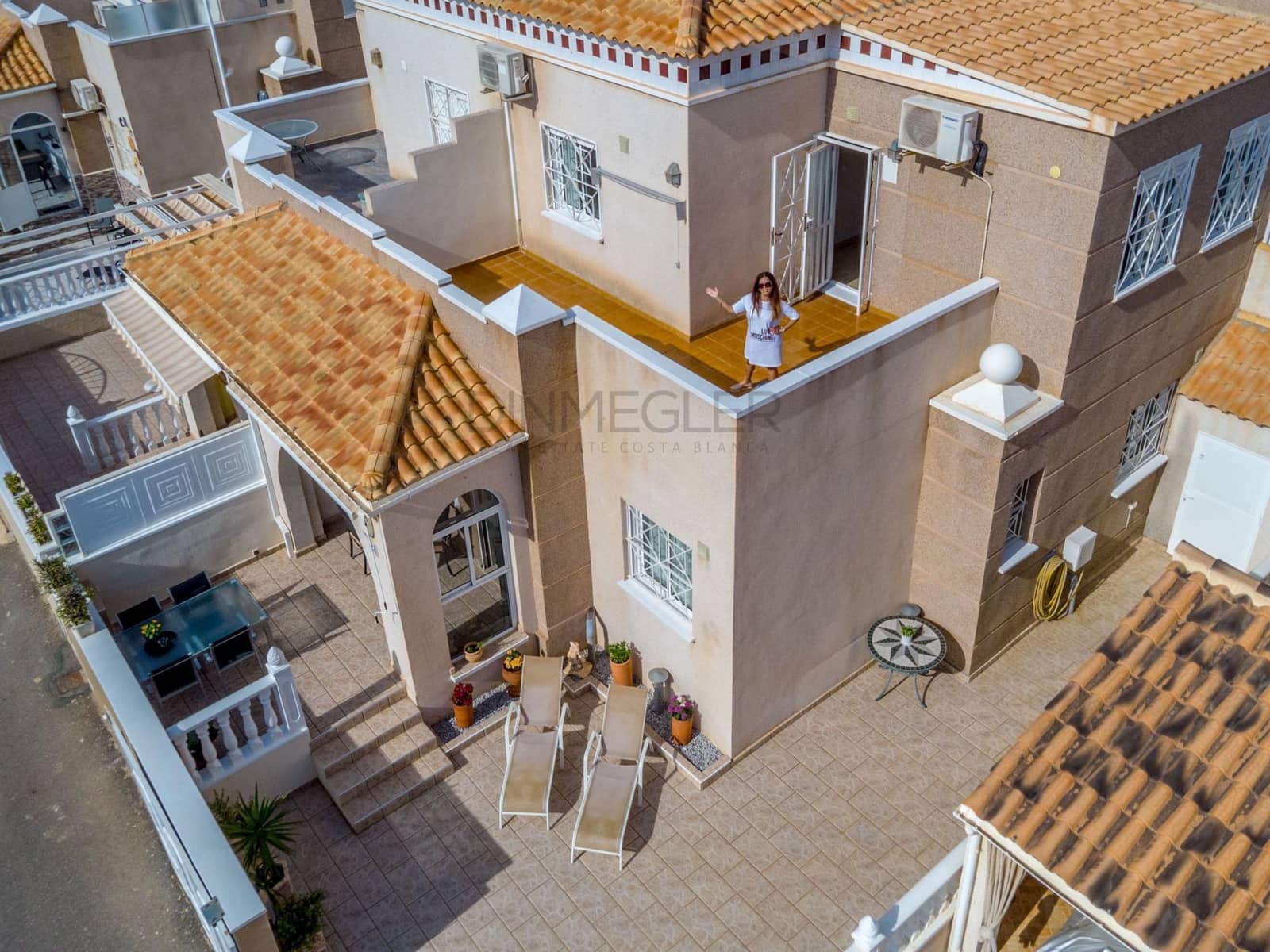 4 slaapkamer Appartement te koop in Aguas Nuevas met zwembad - € 230.000 (Ref: 9374639)