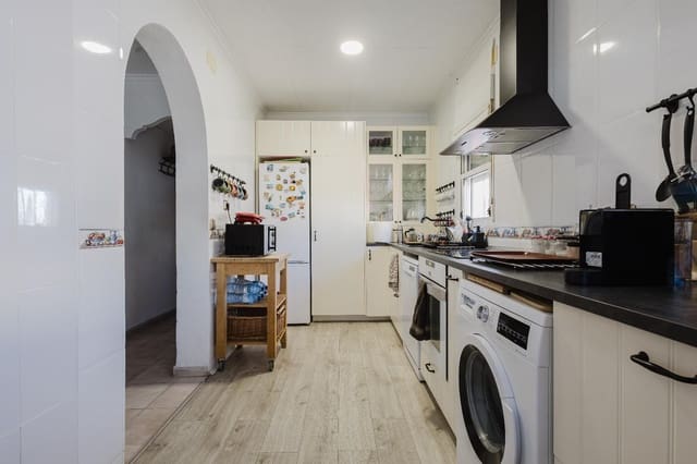 5 sovrum Villa till salu i El Chaparral - La Siesta - La Torreta, Torrevieja med pool garage - 449 000 € (Ref: 9374640)