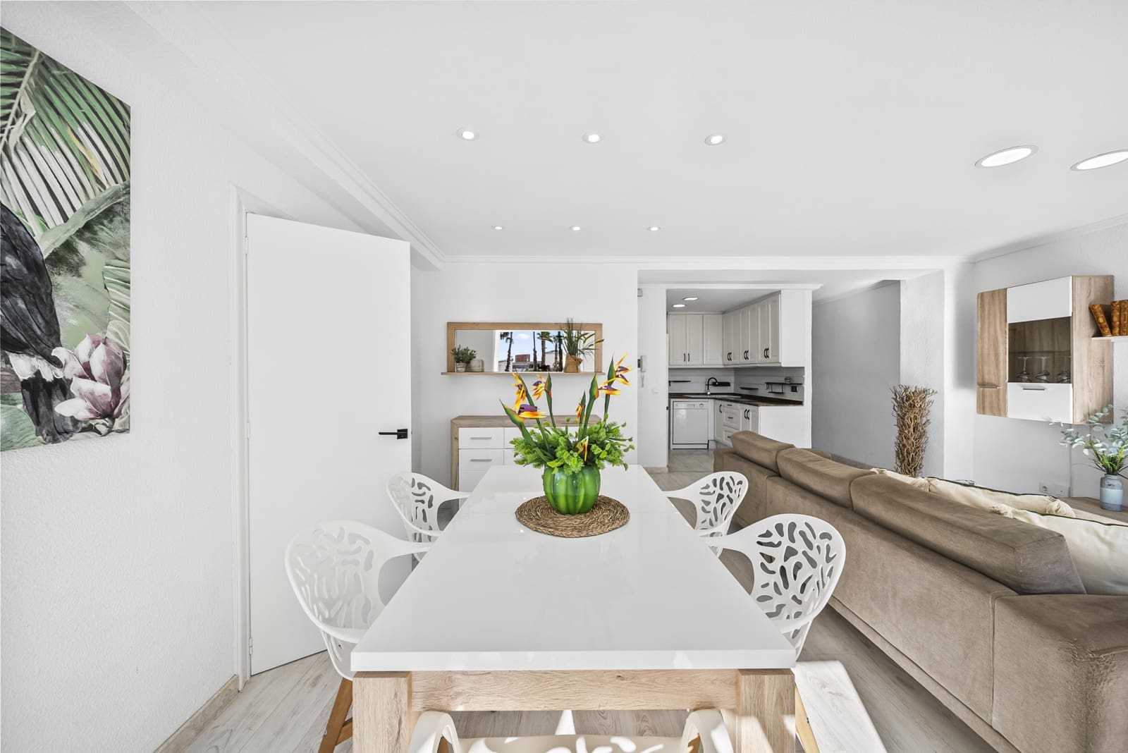 2 soverom Leilighet til salgs i Torrevieja - € 265 000 (Ref: 9420010)