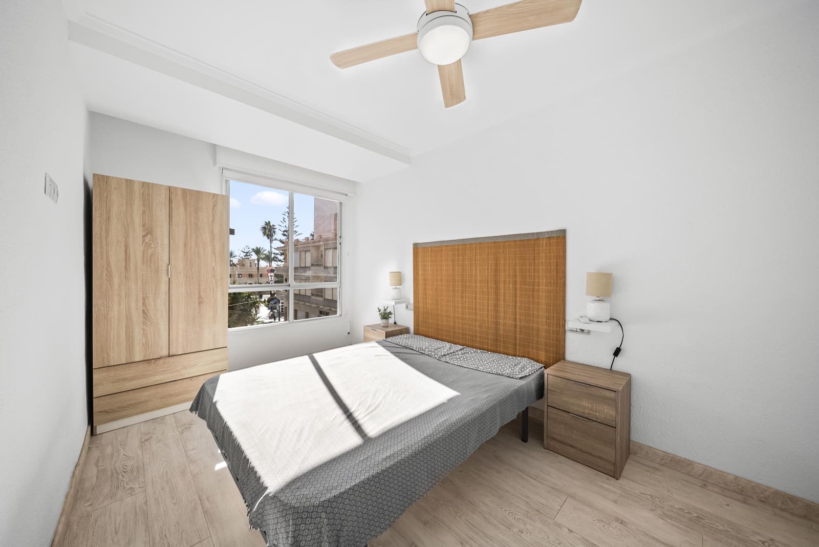 2 soverom Leilighet til salgs i Torrevieja - € 265 000 (Ref: 9420010)