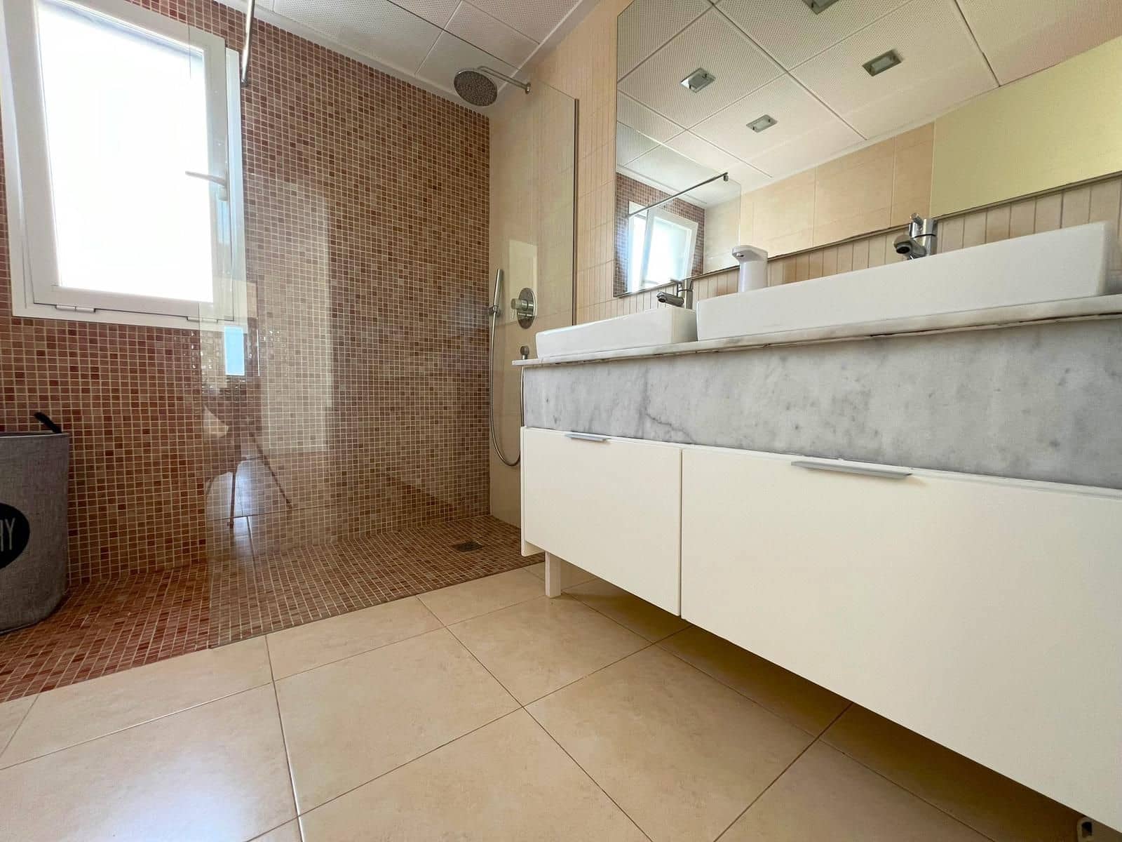 6 bedroom Villa for sale in San Fulgencio with pool garage - € 699,000 (Ref: 9470613)