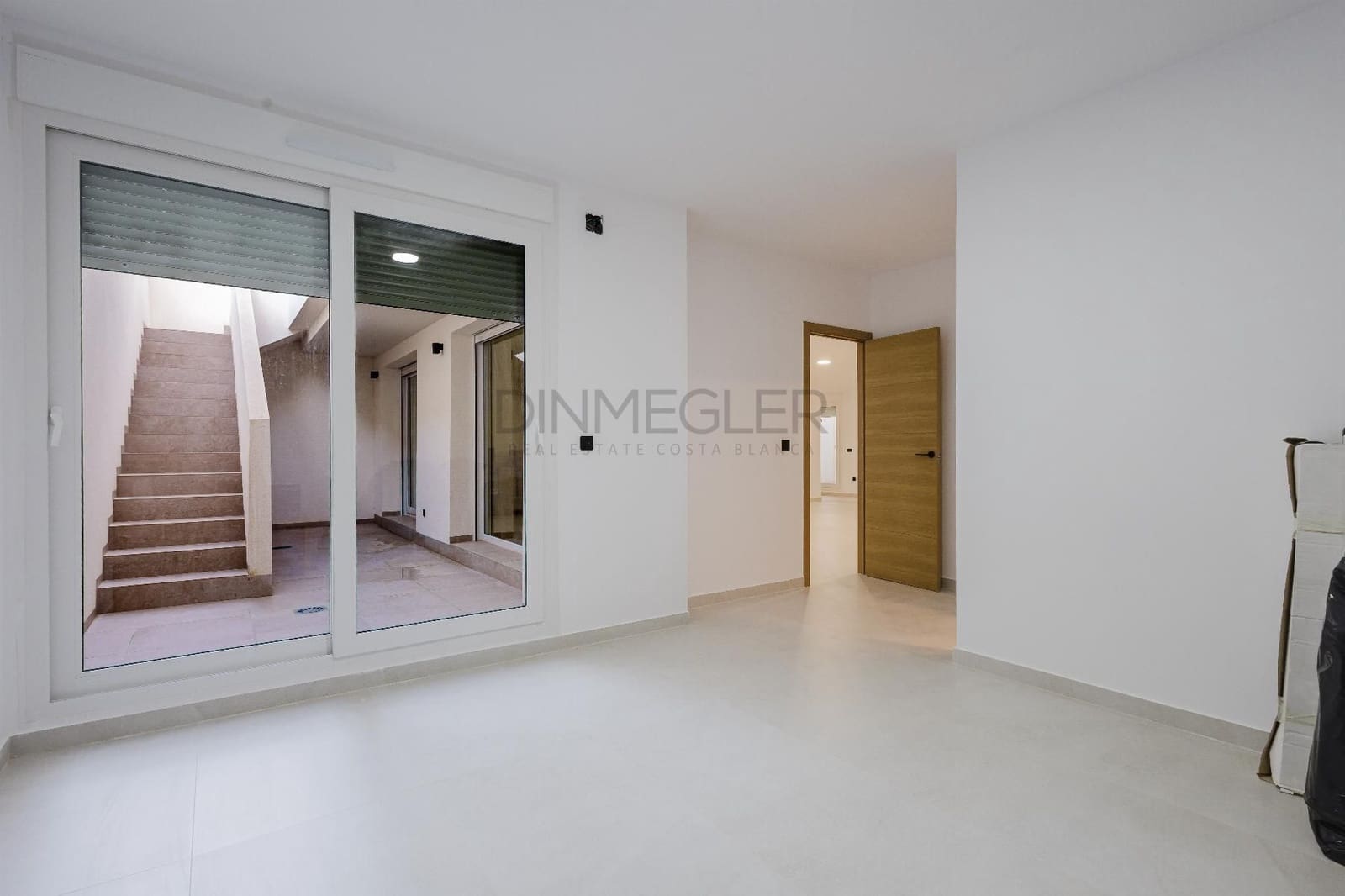 4 sypialnia Willa na sprzedaż w Algorfa z basenem garażem - 750 000 € (Ref: 9578898)