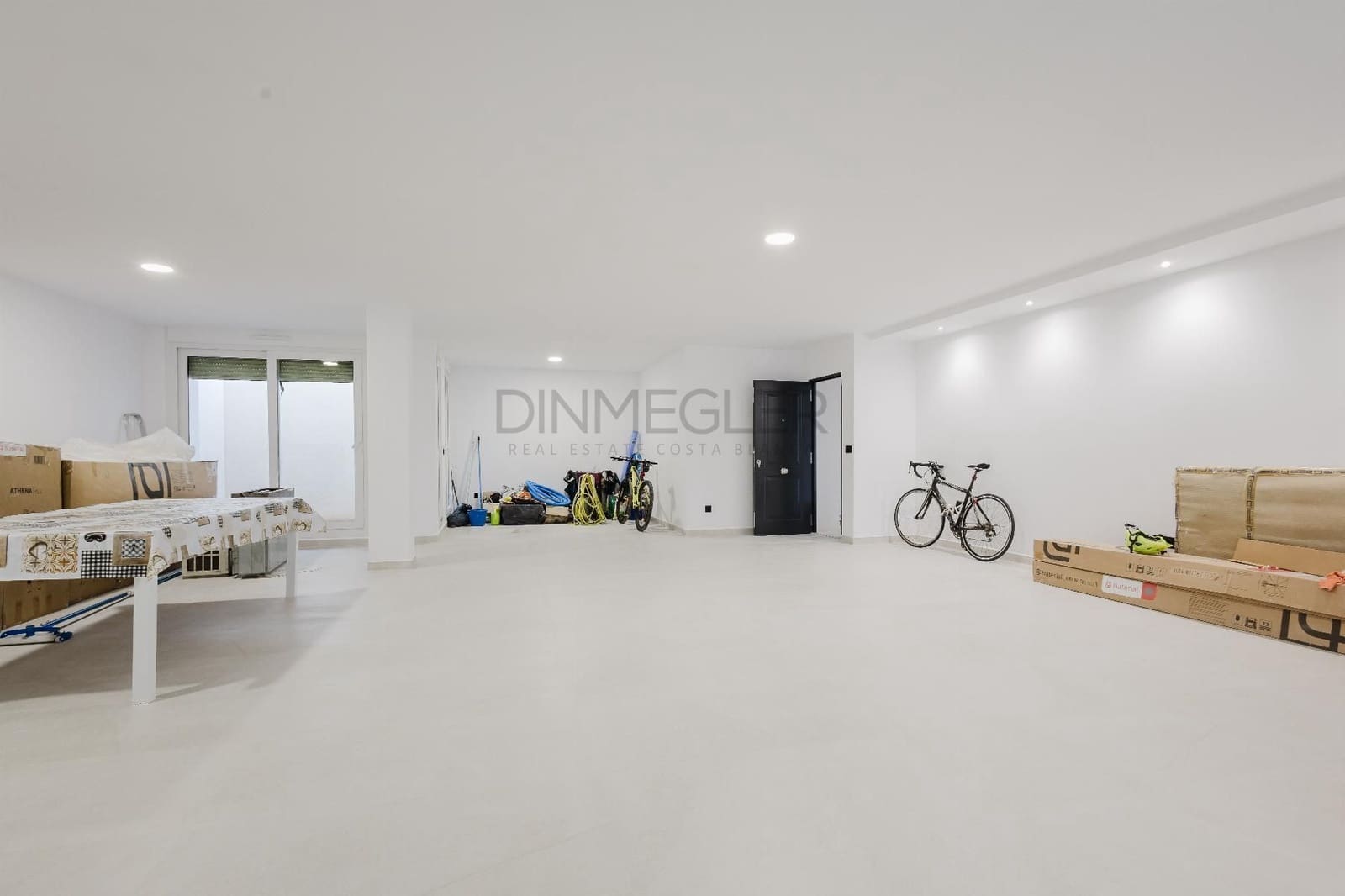 4 sypialnia Willa na sprzedaż w Algorfa z basenem garażem - 750 000 € (Ref: 9578898)