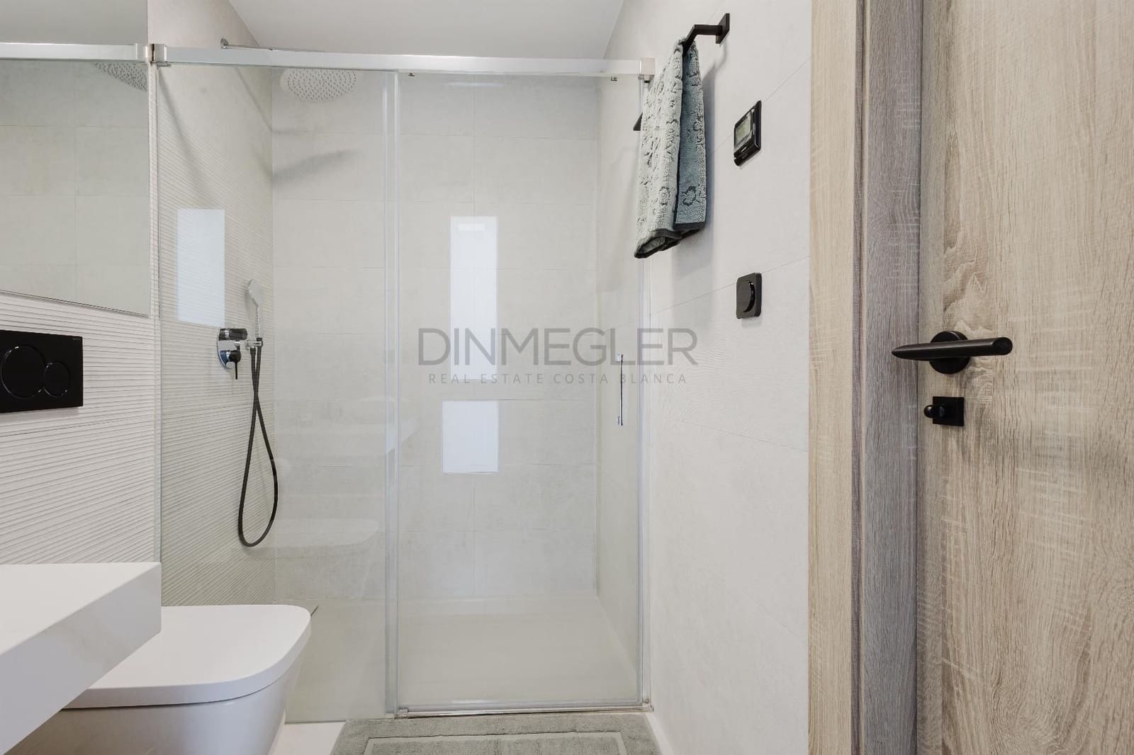 4 sypialnia Willa na sprzedaż w Algorfa z basenem garażem - 750 000 € (Ref: 9578898)