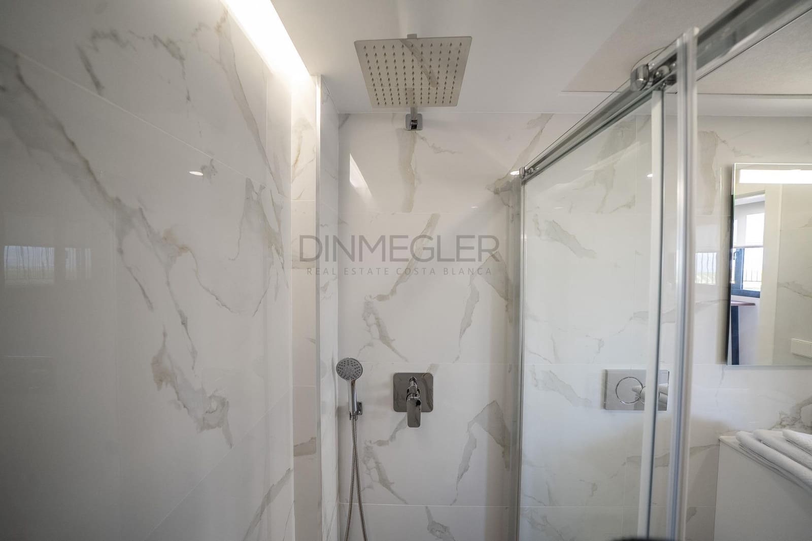 6 soverom Villa til salgs i Algorfa med svømmebasseng garasje - € 965 000 (Ref: 9578902)