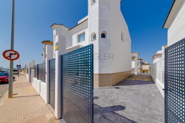 Pareado de 2 habitaciones en San Fulgencio en venta con piscina - 300.000 € (Ref: 9608254)