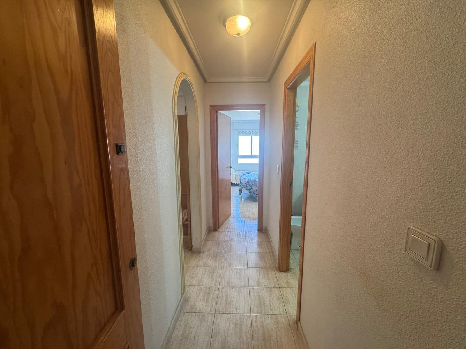 2 Zimmer Apartment zu verkaufen in Torrevieja mit Pool - 139.990 € (Ref: 9634524)