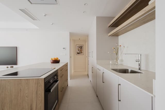 Apartamento de 3 habitaciones en La Veleta, Torrevieja en venta con piscina - 349.000 € (Ref: 9666775)