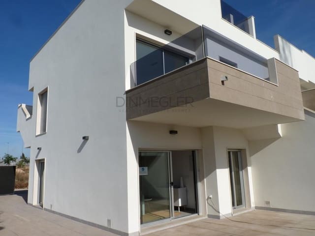 3 soveværelse Rækkehus til salg i Pilar de la Horadada med swimmingpool - € 370.000 (Ref: 9686766)