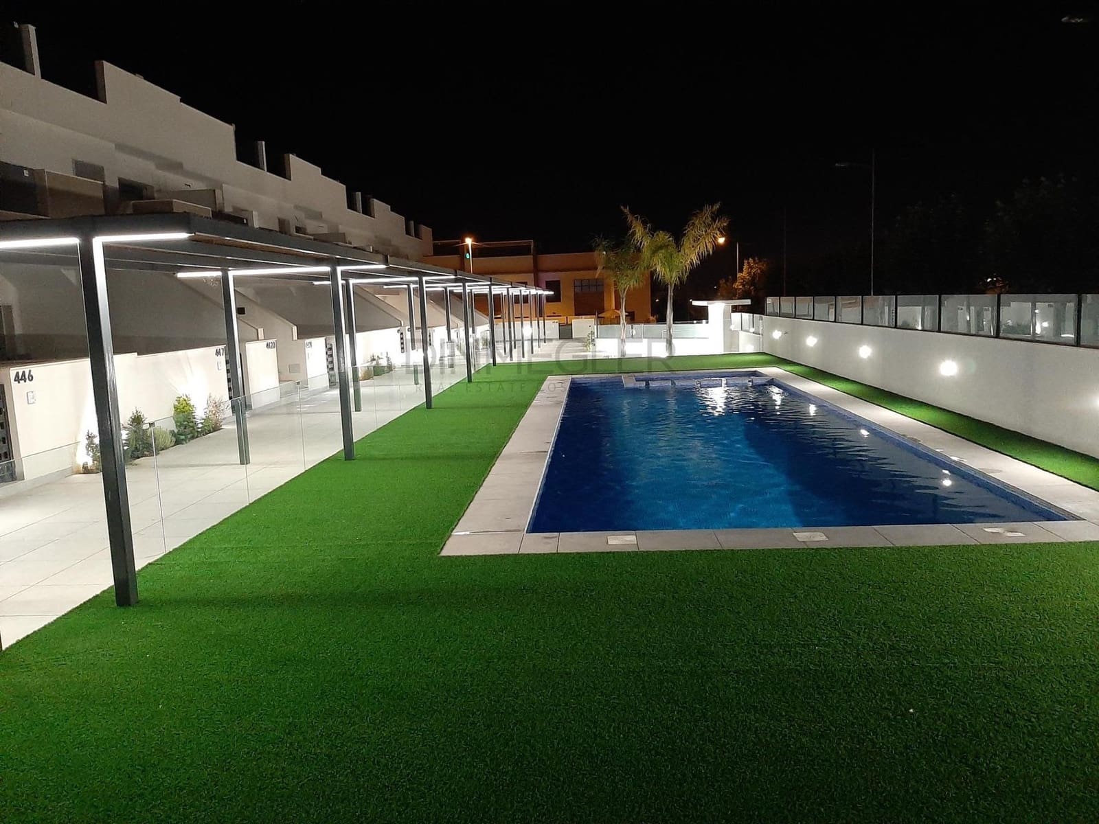3 soveværelse Rækkehus til salg i Pilar de la Horadada med swimmingpool - € 370.000 (Ref: 9686766)