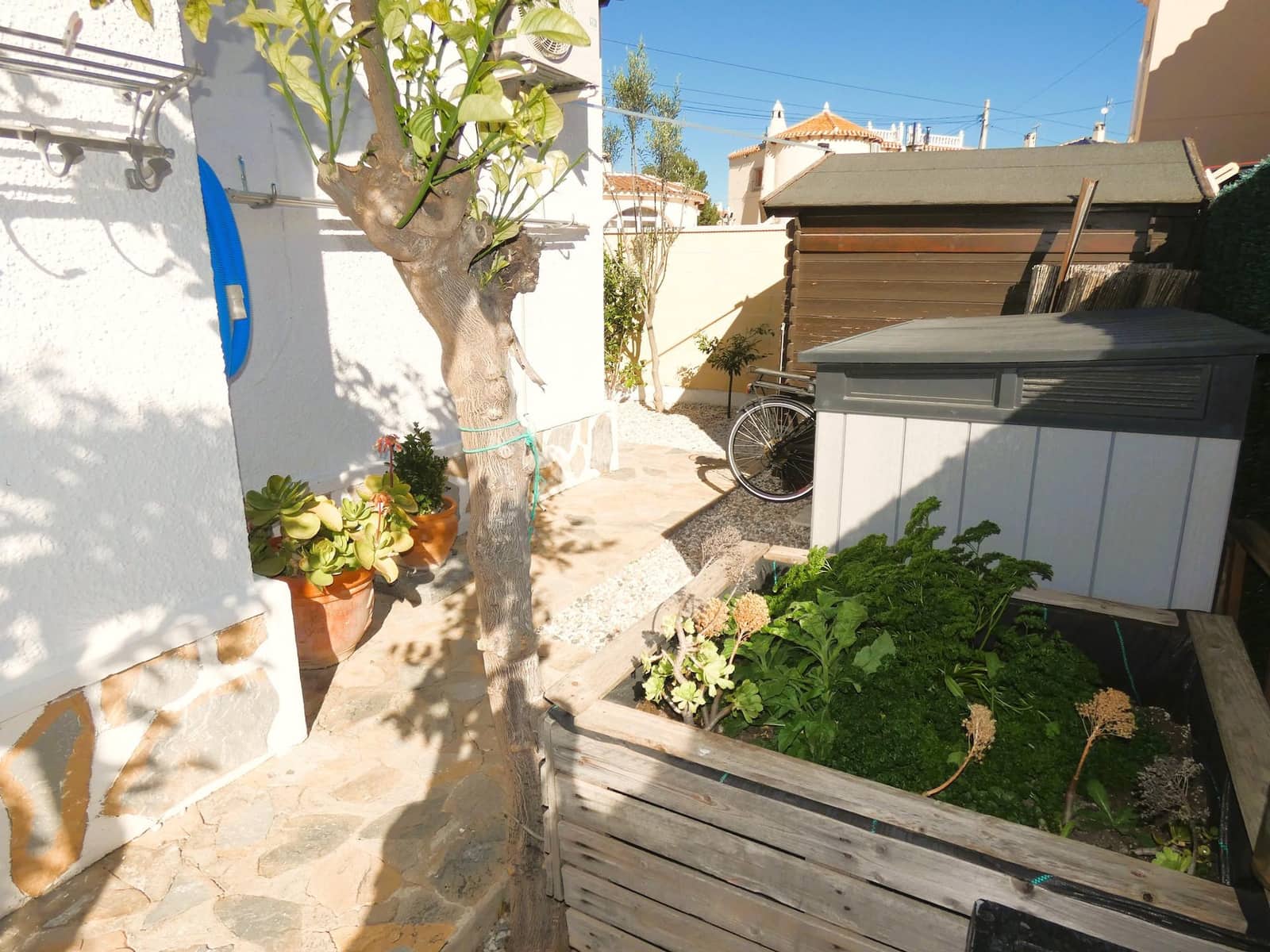 2 chambre Villa/Maison à vendre à Torrevieja avec piscine - 265 000 € (Ref: 9799477)
