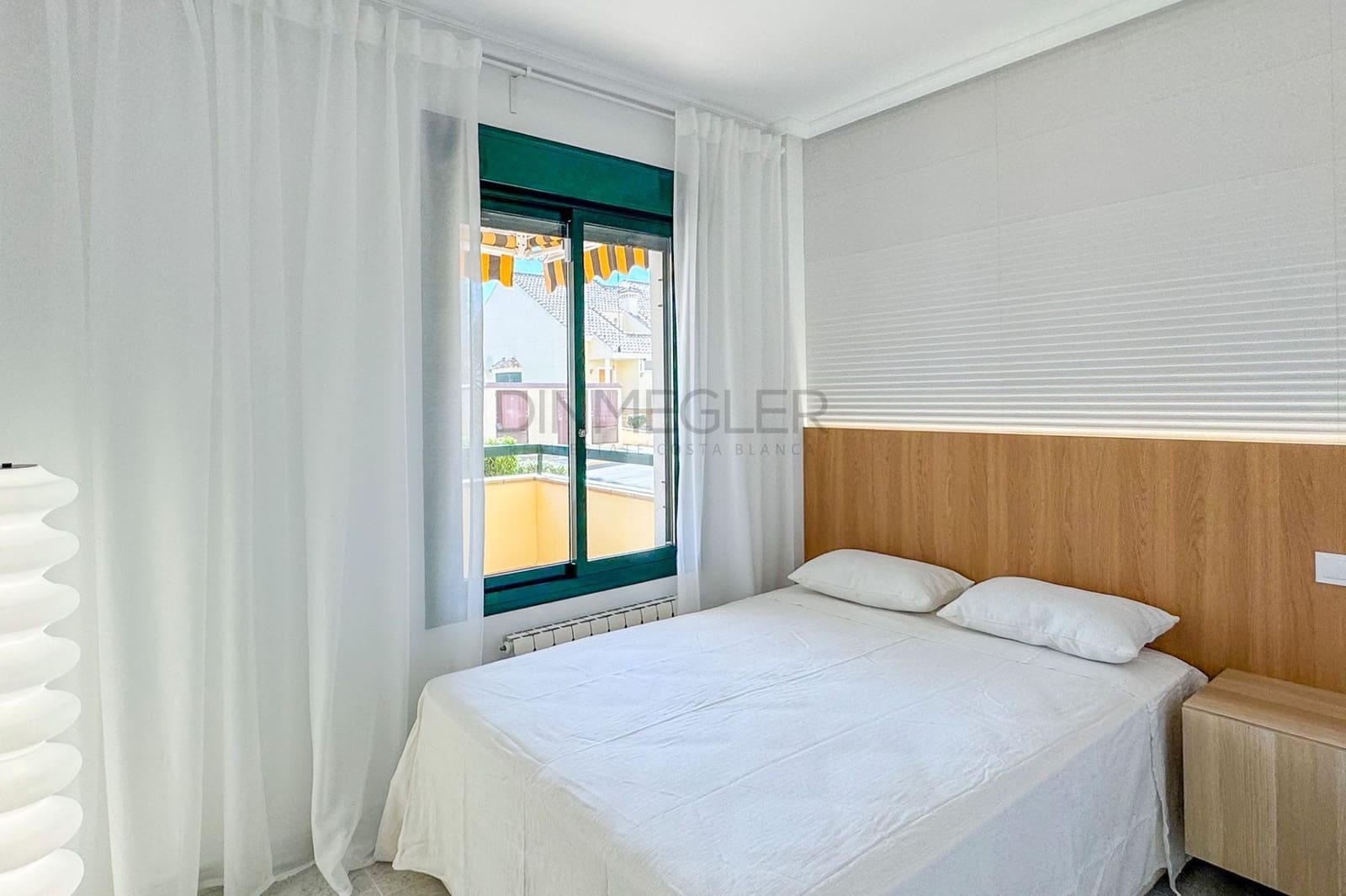 Apartamento de 2 habitaciones en Torrevieja en venta con piscina - 249.000 € (Ref: 9799478)