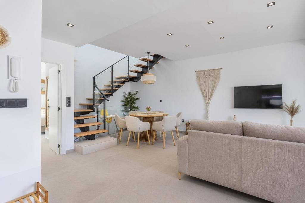 3 Zimmer Villa zu verkaufen in Daya Nueva mit Pool Garage - 429.000 € (Ref: 9846630)