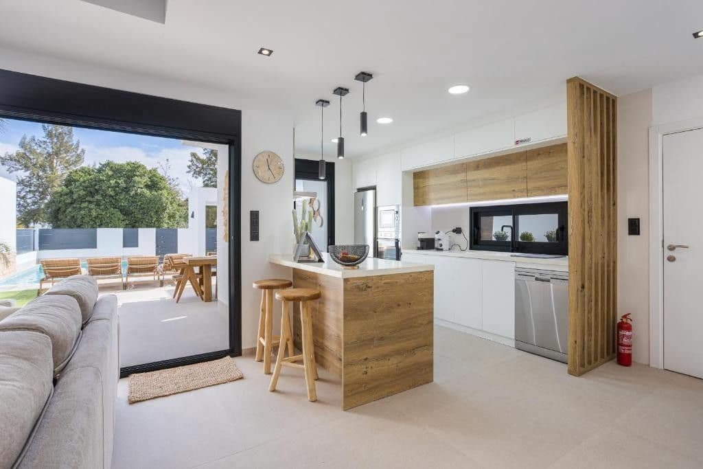 3 Zimmer Villa zu verkaufen in Daya Nueva mit Pool Garage - 429.000 € (Ref: 9846630)