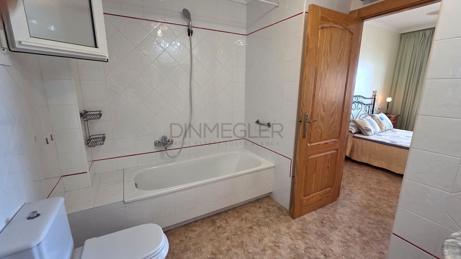 3 bedroom Apartment for sale in Torrevieja with garage - € 359,990 (Ref: 9855684)