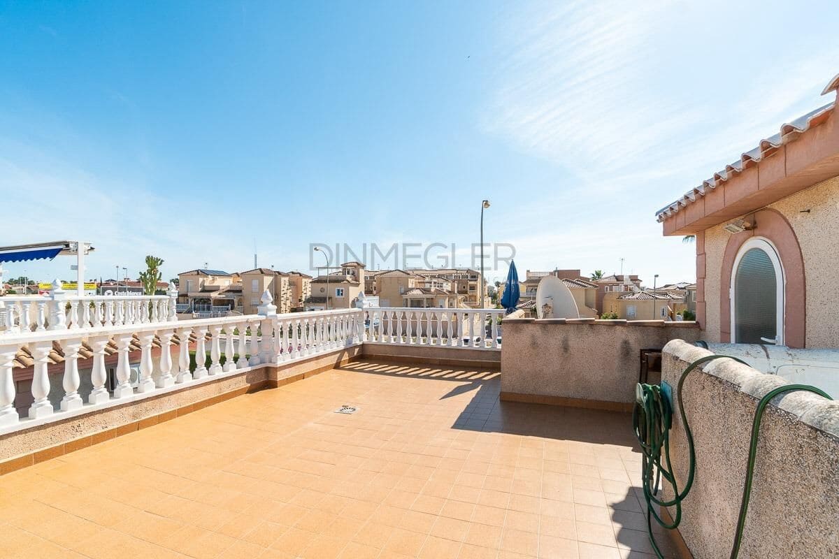 3 camera da letto Villetta Bifamiliare in vendita in Orihuela Costa con piscina - 209.000 € (Rif: 9917203)