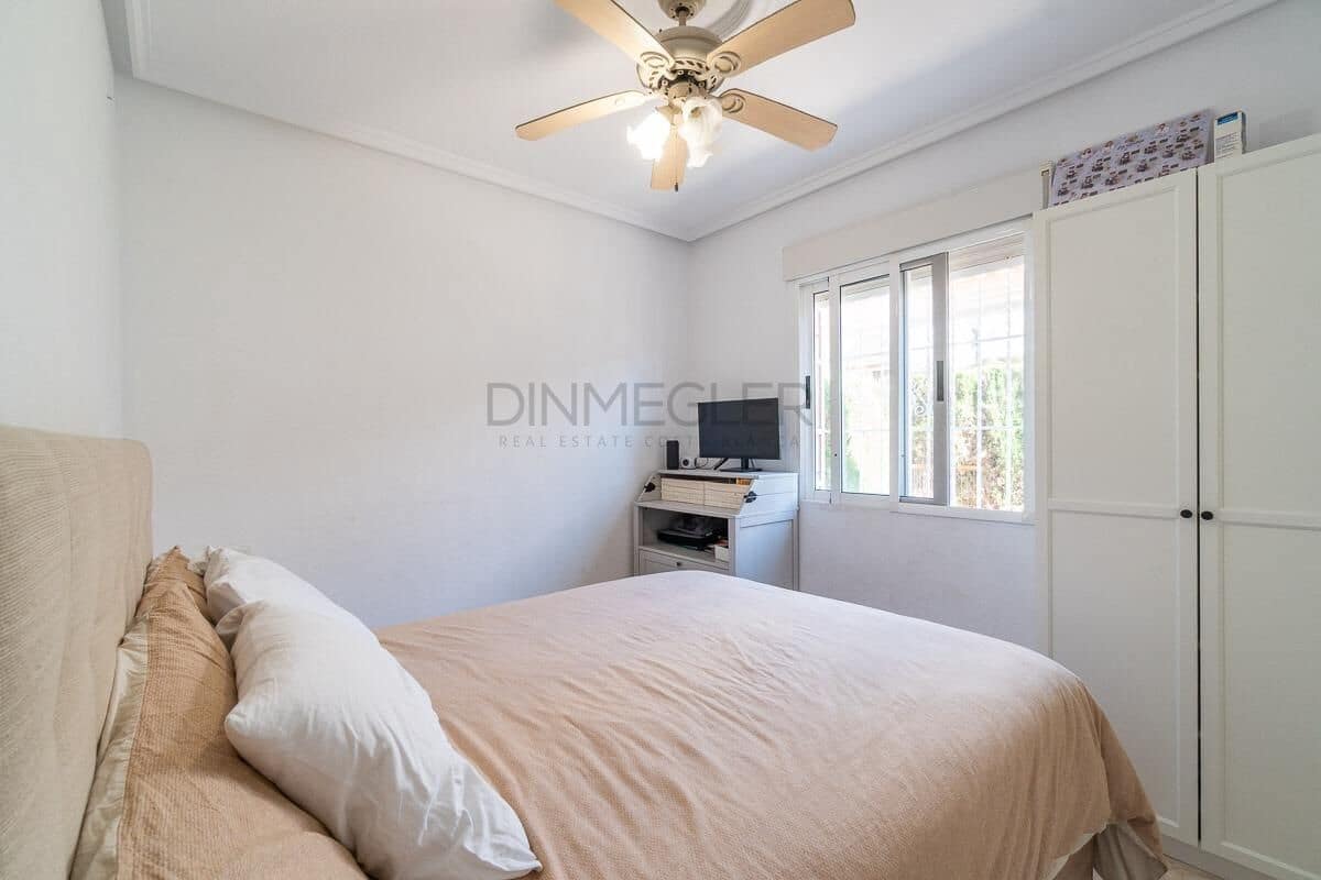 3 camera da letto Villetta Bifamiliare in vendita in Orihuela Costa con piscina - 209.000 € (Rif: 9917203)