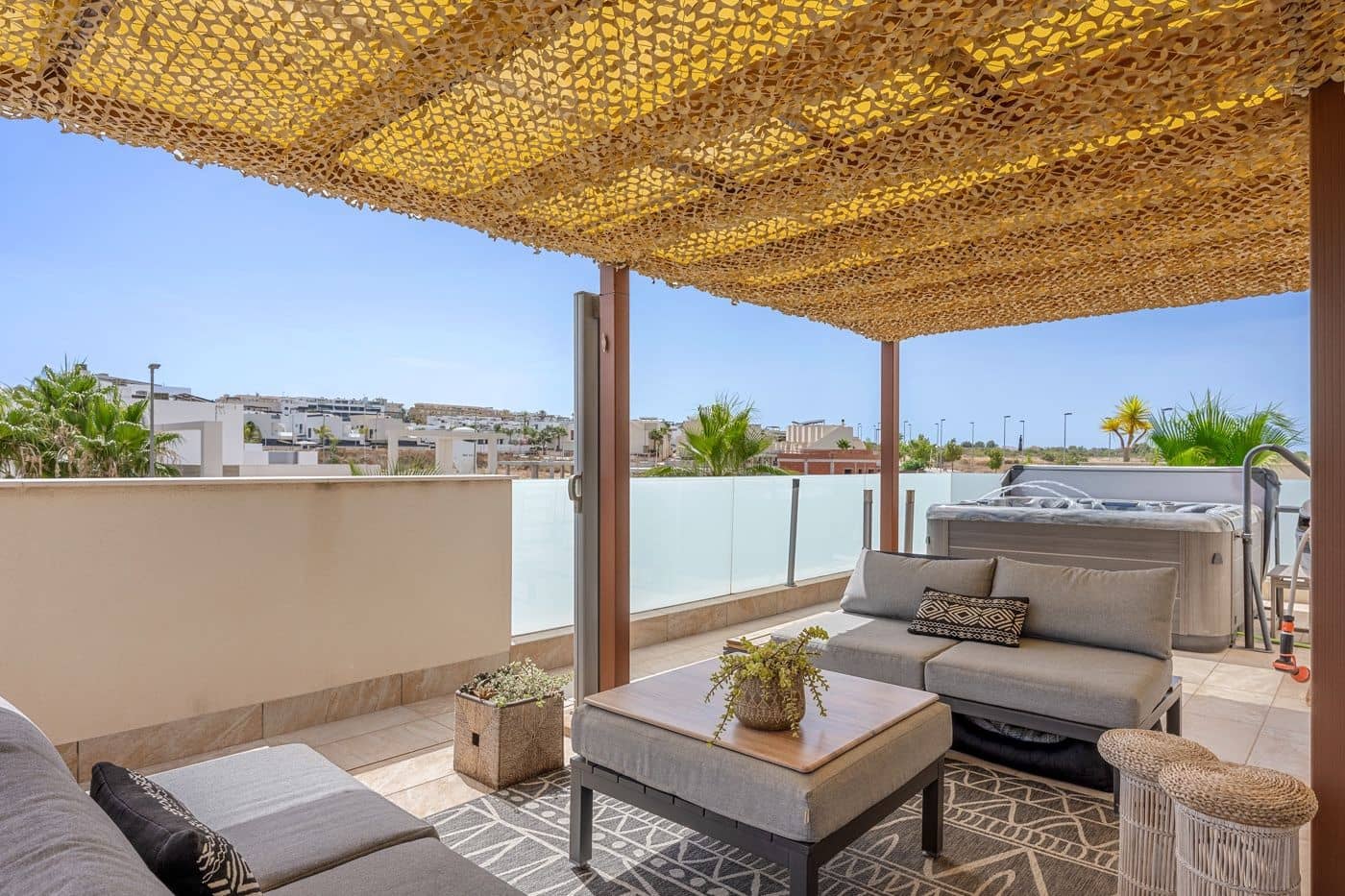 3 quarto Moradia para venda em Benijofar com piscina garagem - 699 000 € (Ref: 9934385)