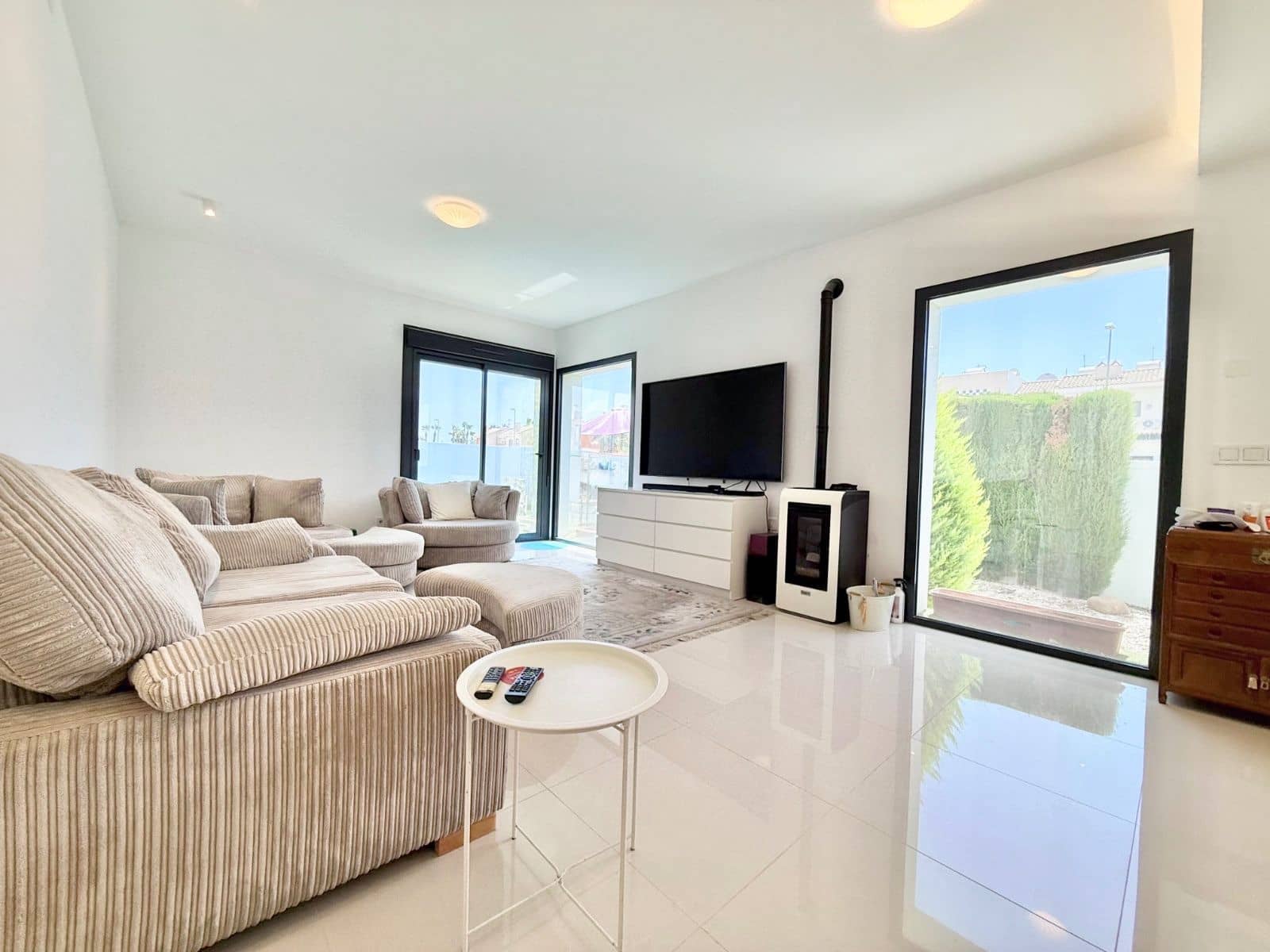 4 sovrum Villa till salu i Rojales med pool garage - 525 000 € (Ref: 9934387)