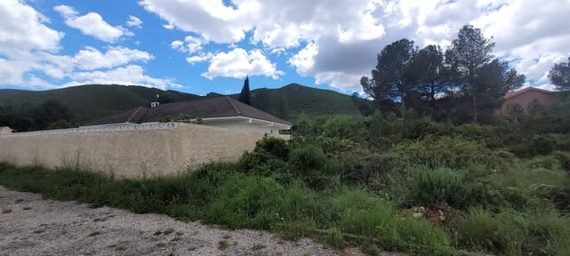 4 quarto Moradia para venda em Macastre com piscina garagem - 165 000 € (Ref: 10074608)