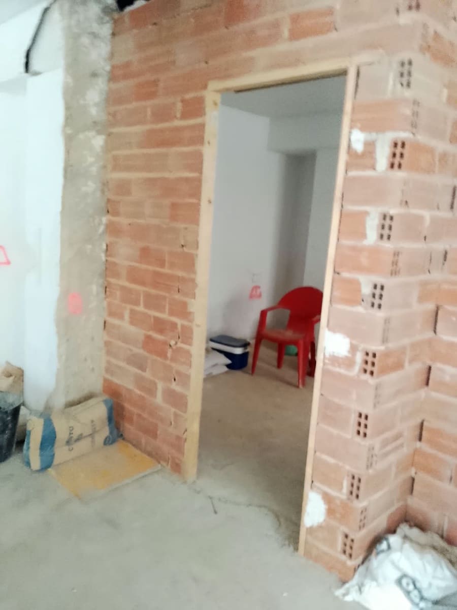 1 bedroom Commercial for sale in Benetusser - € 120,000 (Ref: 10080028)
