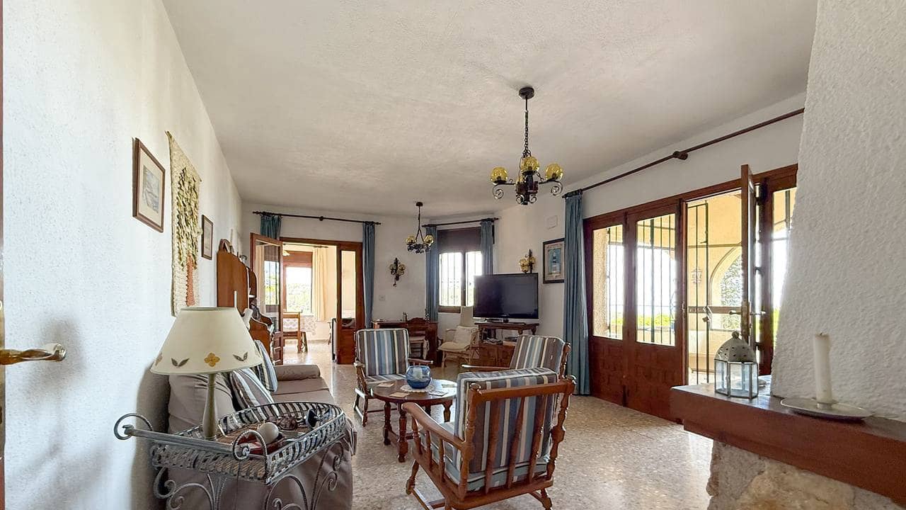 3 bedroom Villa for sale in Javea / Xabia with pool - € 1,090,000 (Ref: 9267554)