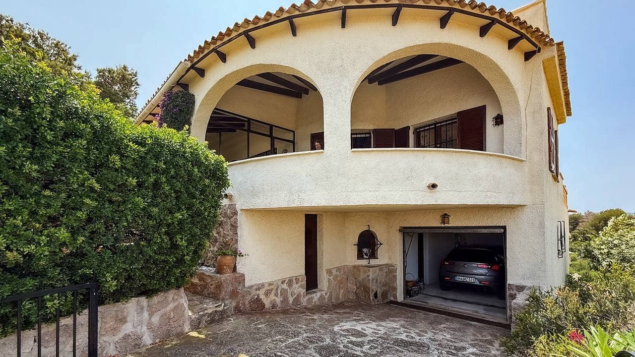 3 bedroom Villa for sale in Javea / Xabia with pool - € 1,090,000 (Ref: 9267554)