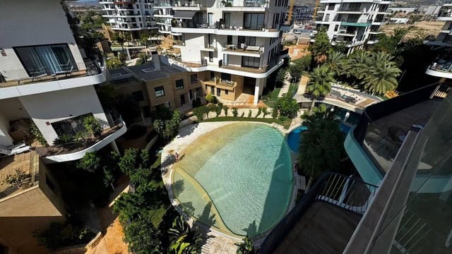 3 soveværelse Strandlejlighed til salg i La Villajoyosa / Vila Joiosa med swimmingpool garage - € 695.000 (Ref: 9312003)