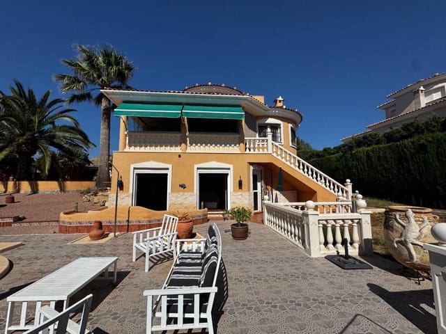 Chalet de 5 habitaciones en Muchamiel / Mutxamel en venta con piscina garaje - 450.000 € (Ref: 9315183)