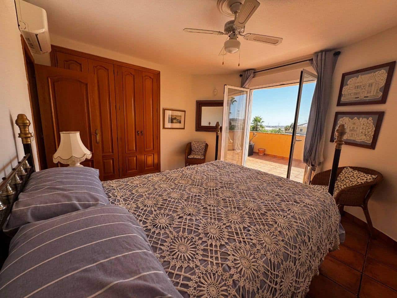 Chalet de 5 habitaciones en Muchamiel / Mutxamel en venta con piscina garaje - 450.000 € (Ref: 9315183)