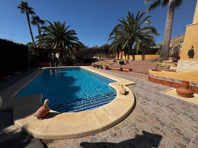 Chalet de 5 habitaciones en Muchamiel / Mutxamel en venta con piscina garaje - 450.000 € (Ref: 9315183)