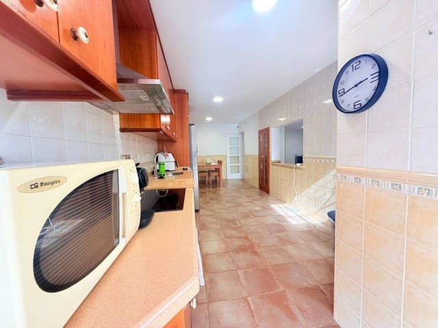 Villa til salg i La Villajoyosa / Vila Joiosa med swimmingpool garage - € 450.000 (Ref: 9319833)