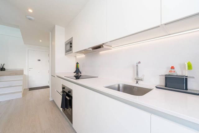 Apartamento de 2 habitaciones en Dénia en venta con piscina garaje - 430.000 € (Ref: 9319885)