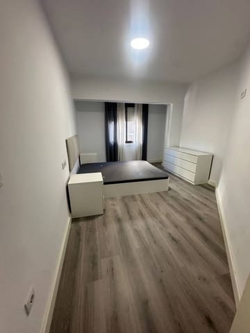 3 slaapkamer Appartement te koop in Castelló de la Plana - € 164.900 (Ref: 9345649)
