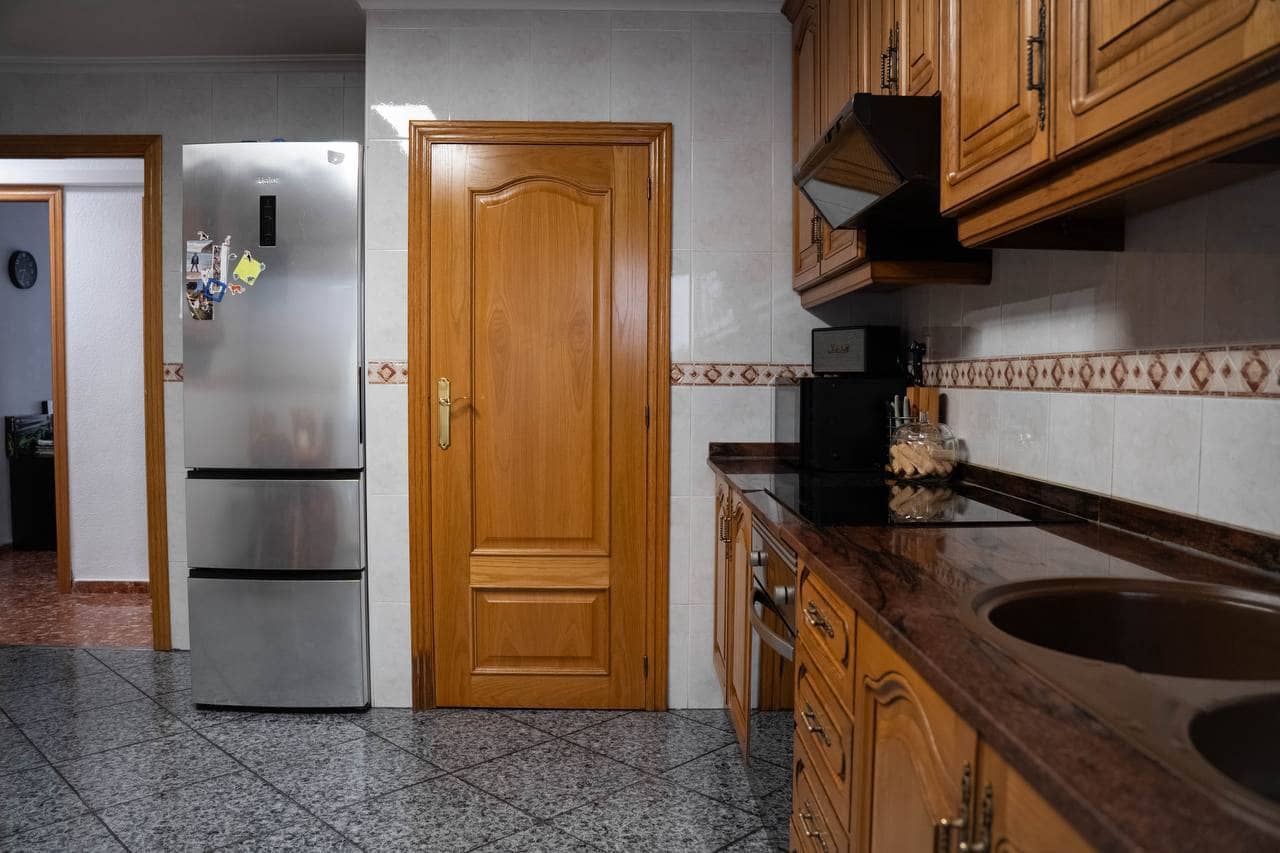 4 slaapkamer Appartement te koop in Torrent - € 280.000 (Ref: 9361793)