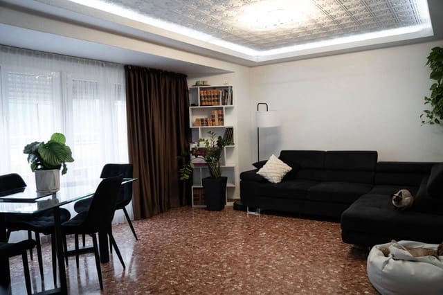 4 slaapkamer Appartement te koop in Torrent - € 280.000 (Ref: 9361793)