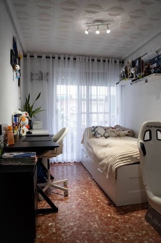 4 slaapkamer Appartement te koop in Torrent - € 280.000 (Ref: 9361793)