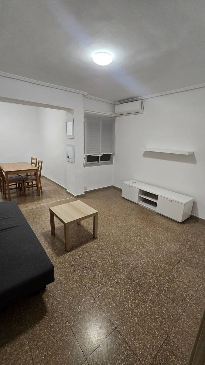 3 bedroom Apartment for sale in Valencia city - € 210,000 (Ref: 9400314)