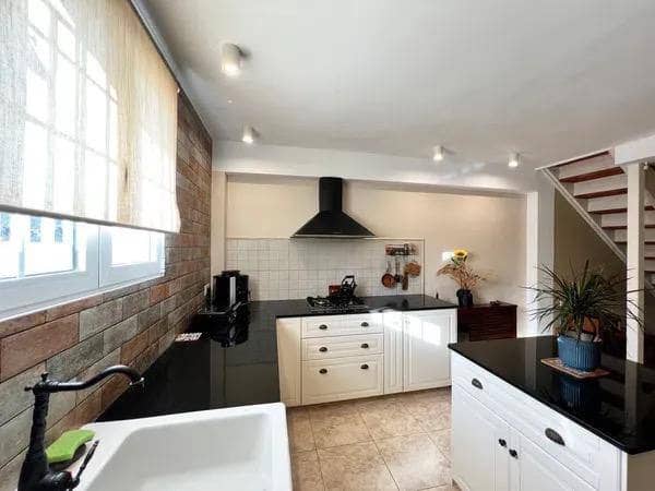 5 bedroom Villa for sale in Alzira with pool garage - € 385,000 (Ref: 9402479)