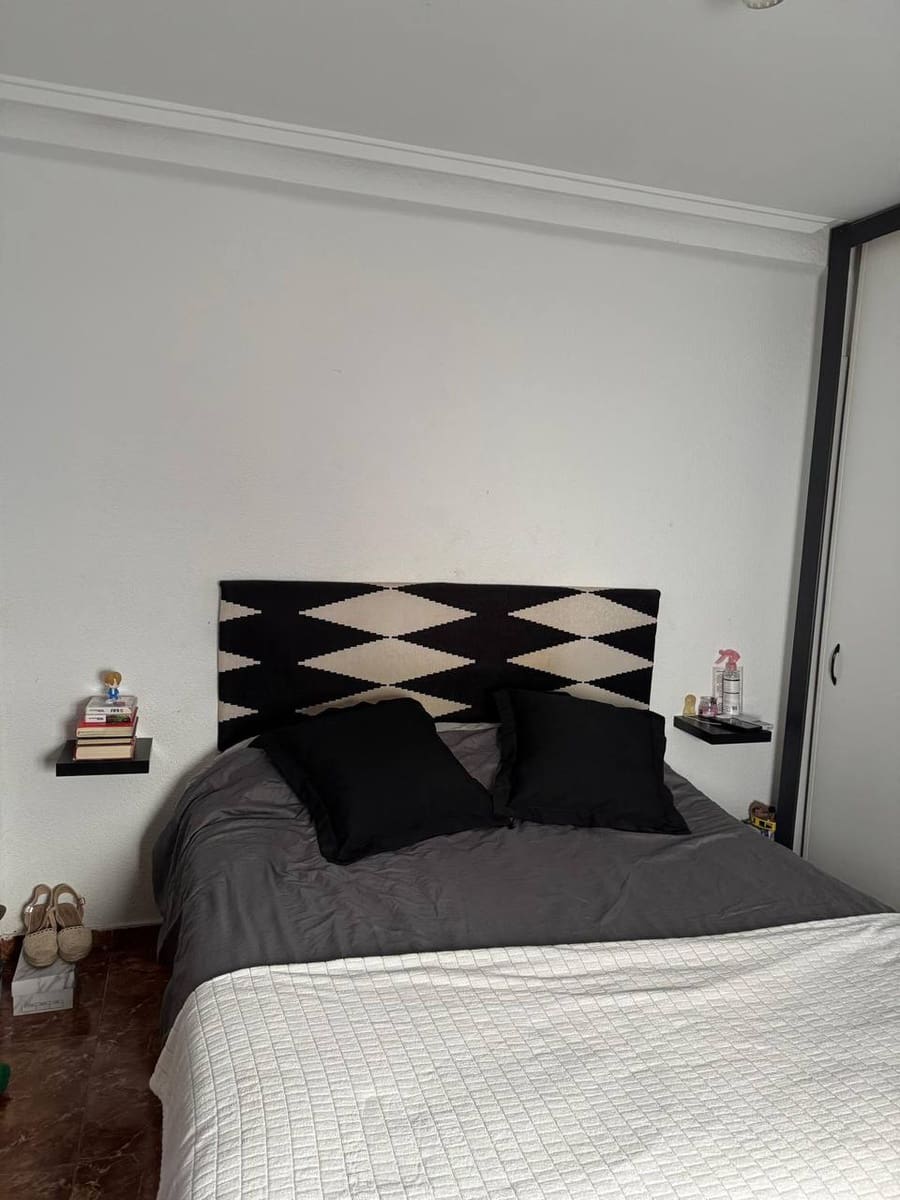 2 makuuhuone Huoneisto myytävänä paikassa Valencia kaupunki - 125 000 € (Ref: 9816257)