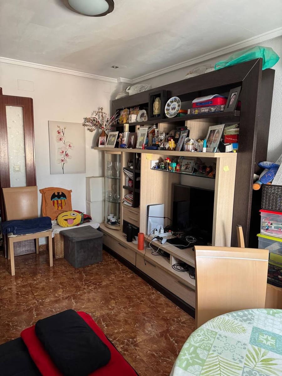 2 makuuhuone Huoneisto myytävänä paikassa Valencia kaupunki - 125 000 € (Ref: 9816257)