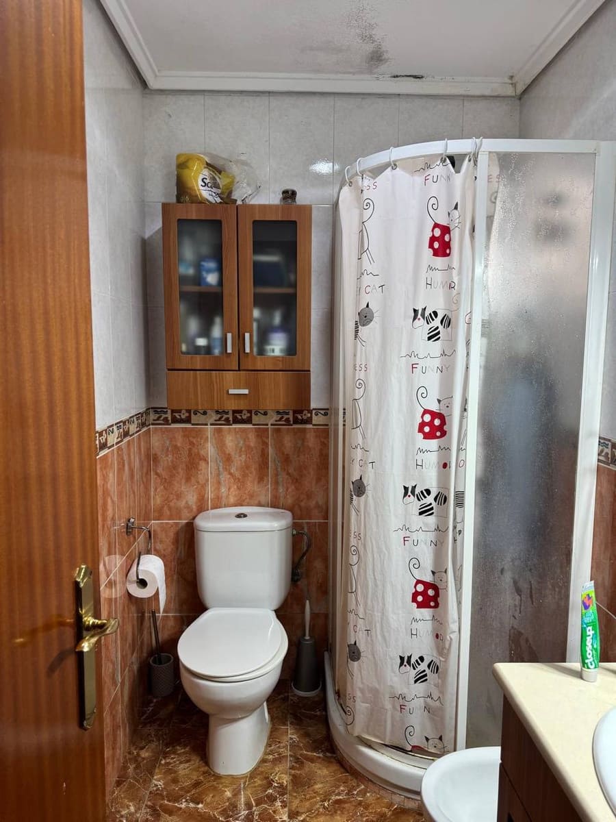 2 makuuhuone Huoneisto myytävänä paikassa Valencia kaupunki - 125 000 € (Ref: 9816257)