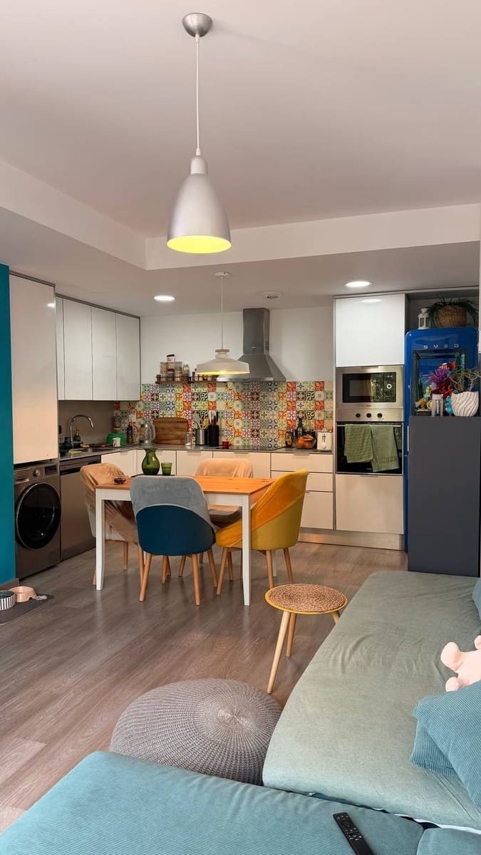 2 bedroom Apartment for rent in Valencia city with pool garage - € 2,000 (Ref: 9854319)