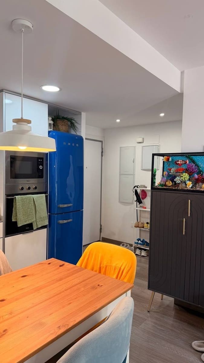 2 bedroom Apartment for rent in Valencia city with pool garage - € 2,000 (Ref: 9854319)