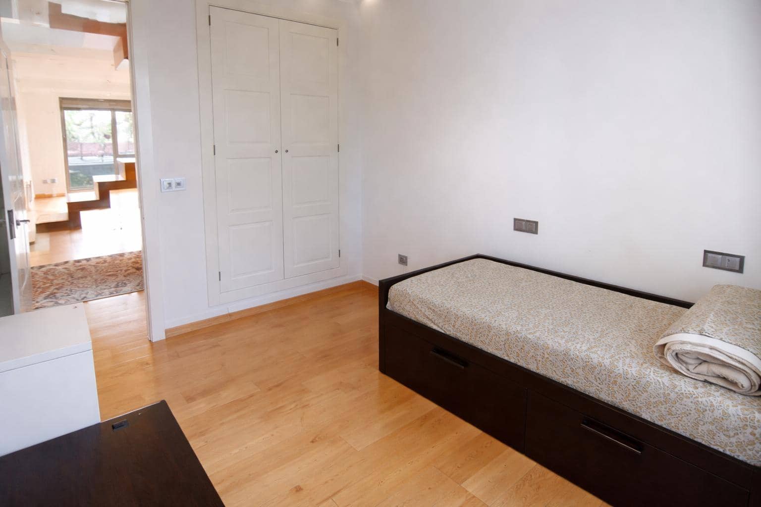 7 bedroom Villa for sale in L'Eliana with pool garage - € 920,000 (Ref: 9937195)