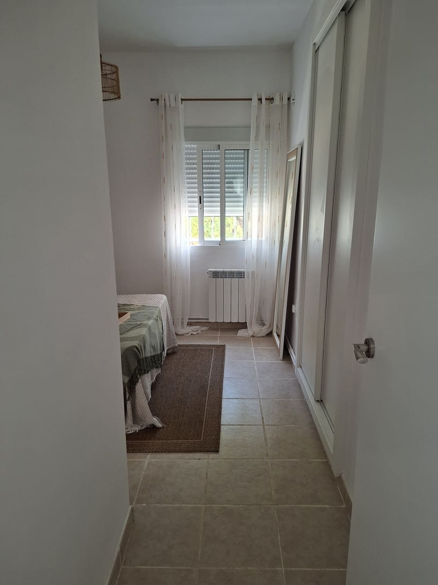 4 sypialnia Willa na sprzedaż w L'Eliana z basenem garażem - 590 000 € (Ref: 9941494)