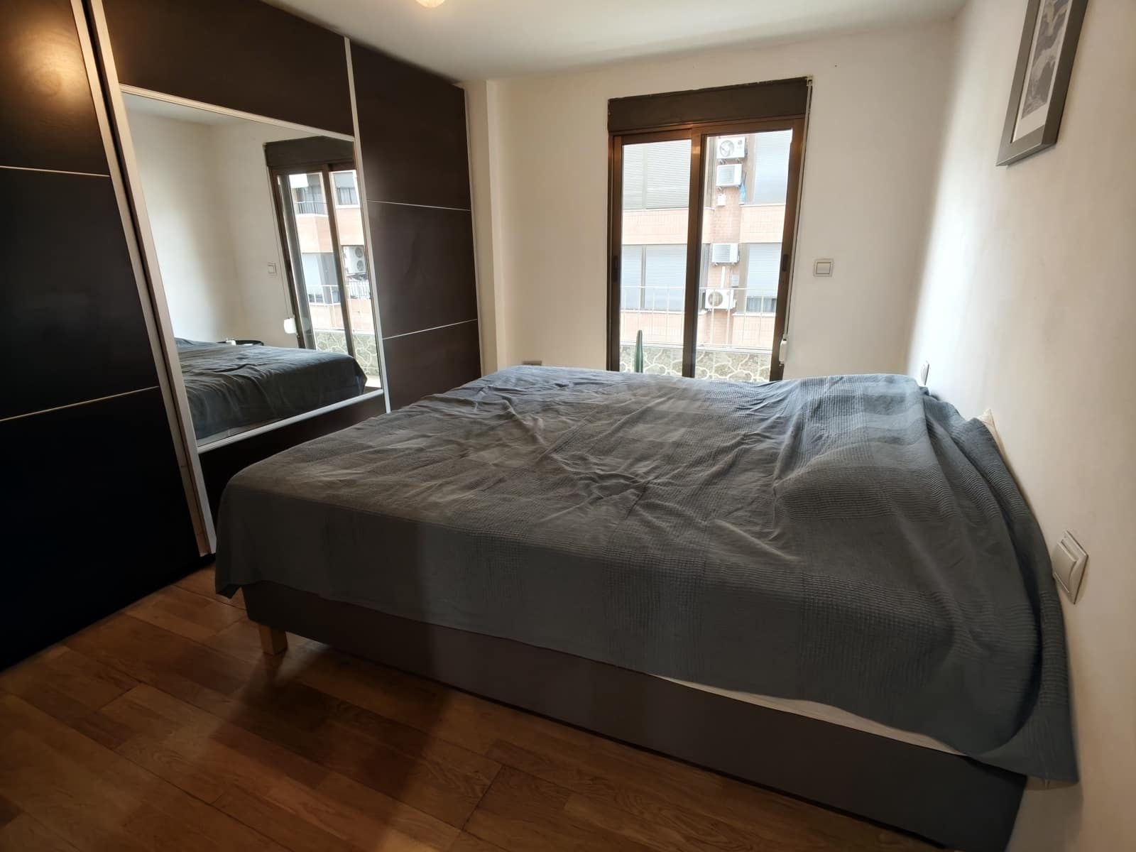 3 bedroom Apartment for rent in Valencia city - € 1,200 (Ref: 9948505)
