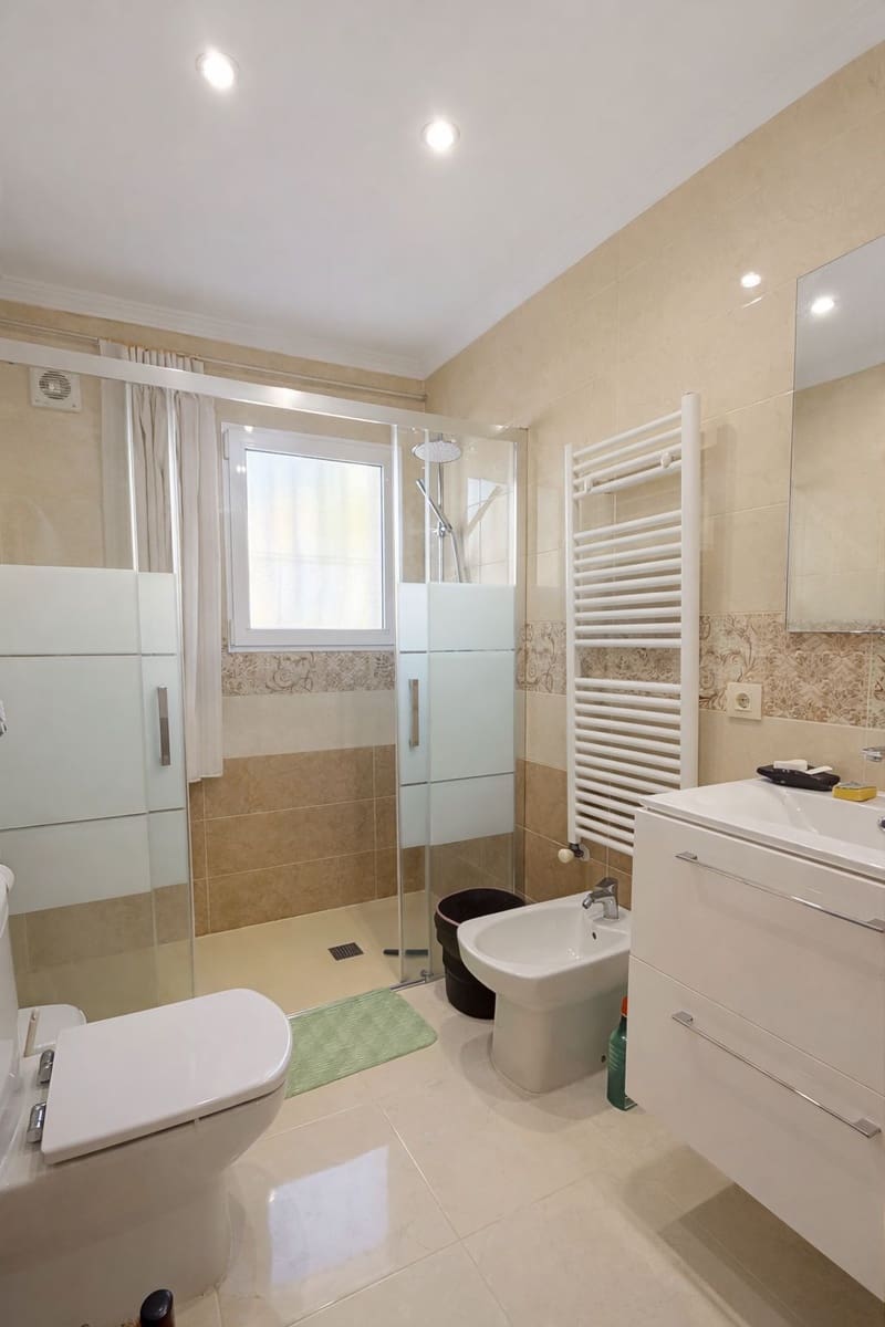 5 sypialnia Willa na sprzedaż w Calpe / Calp z basenem - 795 000 € (Ref: 9948808)