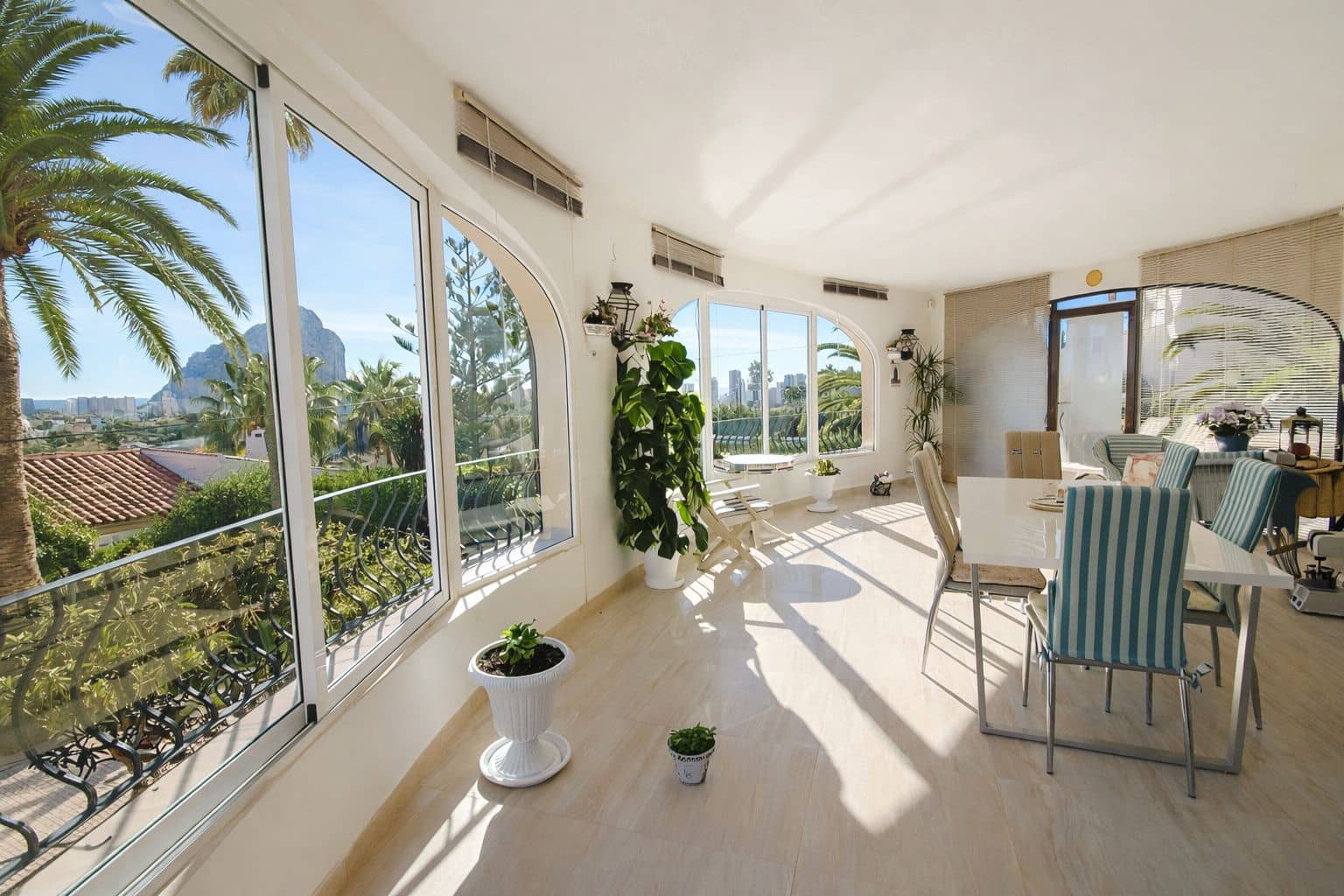 5 sypialnia Willa na sprzedaż w Calpe / Calp z basenem - 795 000 € (Ref: 9948808)