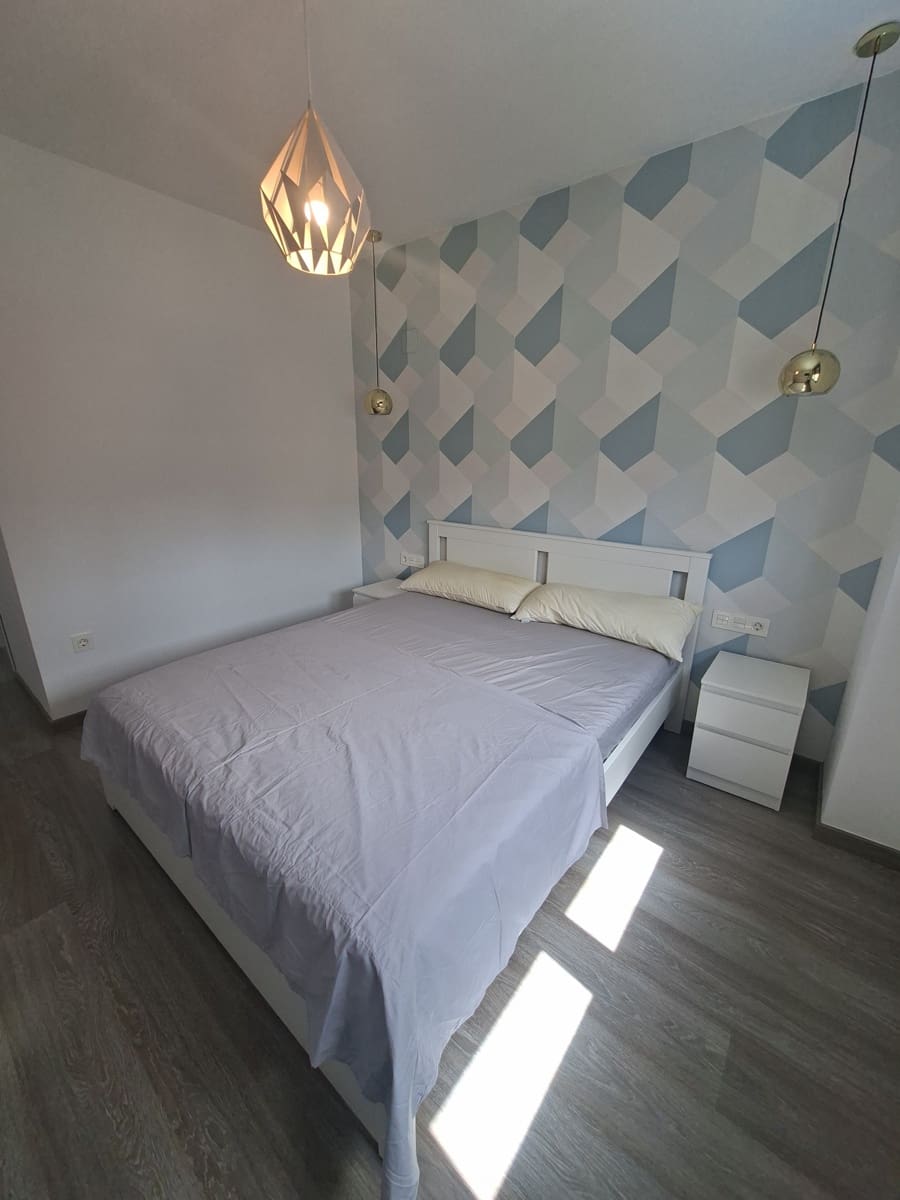 3 slaapkamer Appartement te huur in Valencia stad met garage - € 3.000 (Ref: 9970894)